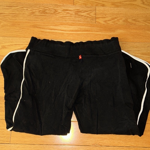 Eckored Capri Joggers - Picture 4 of 4